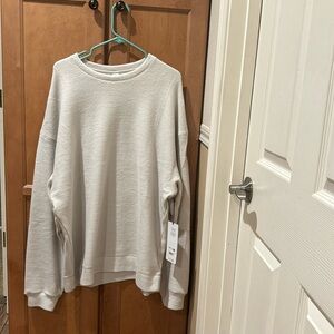 Alo Crewneck - Triumph (Bone Color) - Large